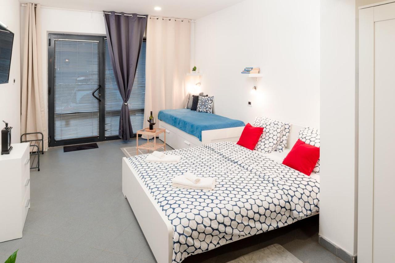 Studio Apartment Sesula Split Zewnętrze zdjęcie