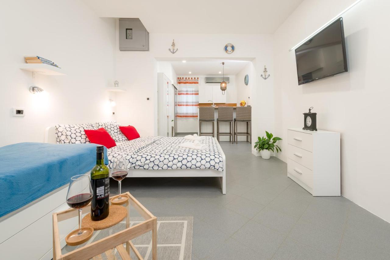 Studio Apartment Sesula Split Zewnętrze zdjęcie