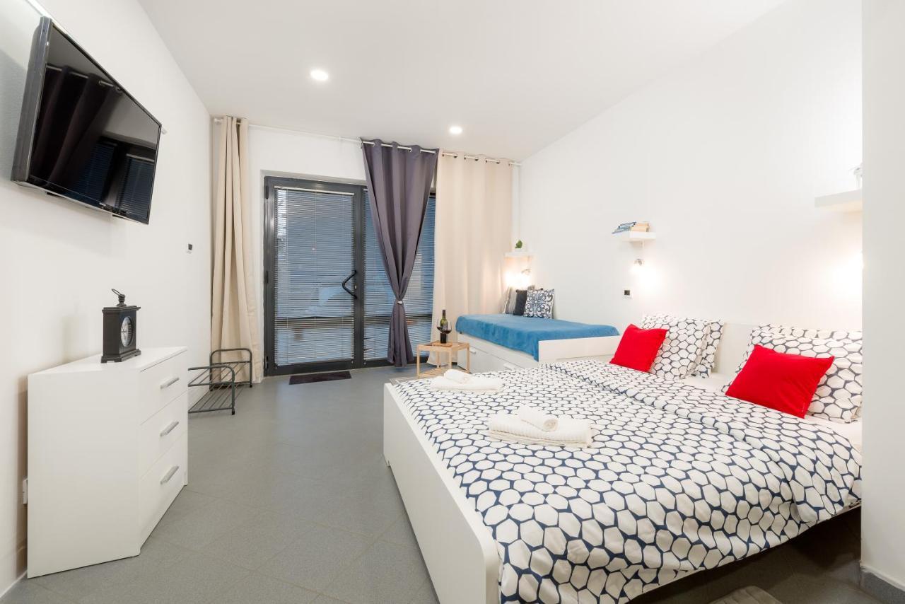 Studio Apartment Sesula Split Zewnętrze zdjęcie